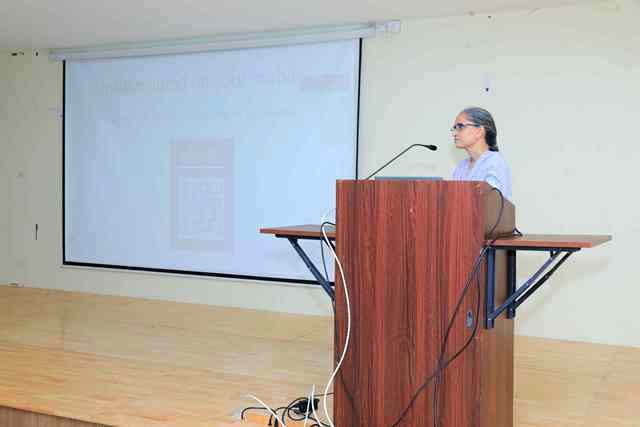 Insulin Pumps and Type 1 Diabetes in Adolescents & Adults by Dr. H.S. Asha - CME on Diabetes, Technology & Updates - endocrinology cmc vellore